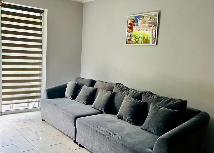 Grobla Starowka/old-town Daire *